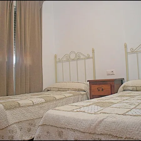 Ruperto בקתה קוניל דה לה פרונטרה
